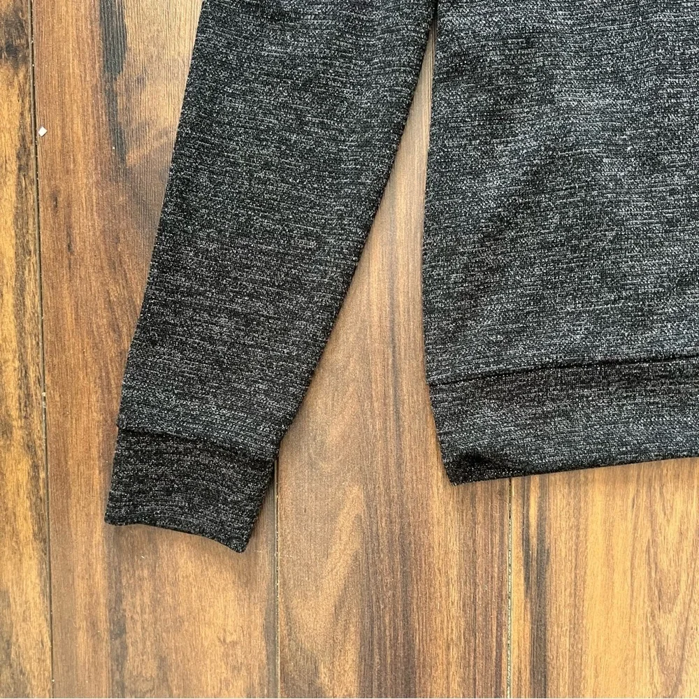 Tommy Hilfiger Hoodie – Size M (NWT) - Picture 9 of 10